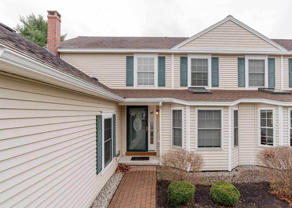 Photo of 49 Signature Drive #49, Brunswick, ME 04011 (MLS # 1643265)