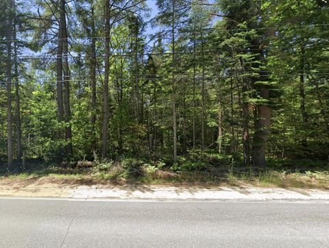 Photo of R-05-31.4 High Street, Paris, ME 04281 (MLS # 1618997)