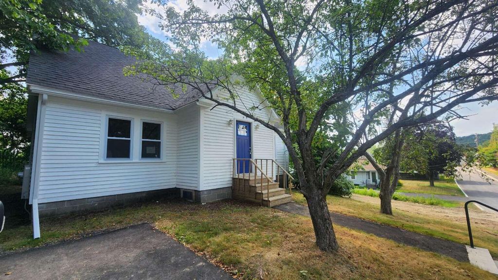 Photo of 14 Highland Avenue, Augusta, ME 04330 (MLS # 1624050)