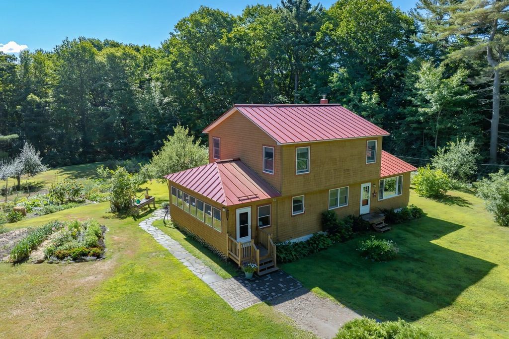 Photo of 9 Coles Corner Road, Winterport, ME 04496 (MLS # 1659472)