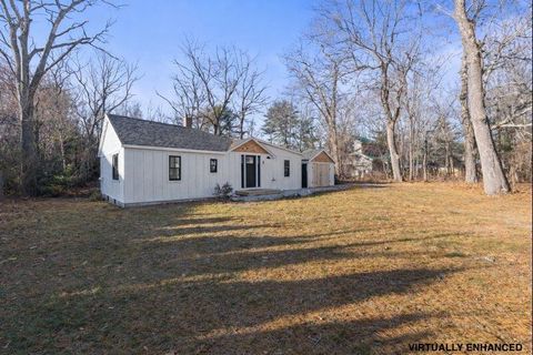 4 Highland Avenue Cumberland ME 04021