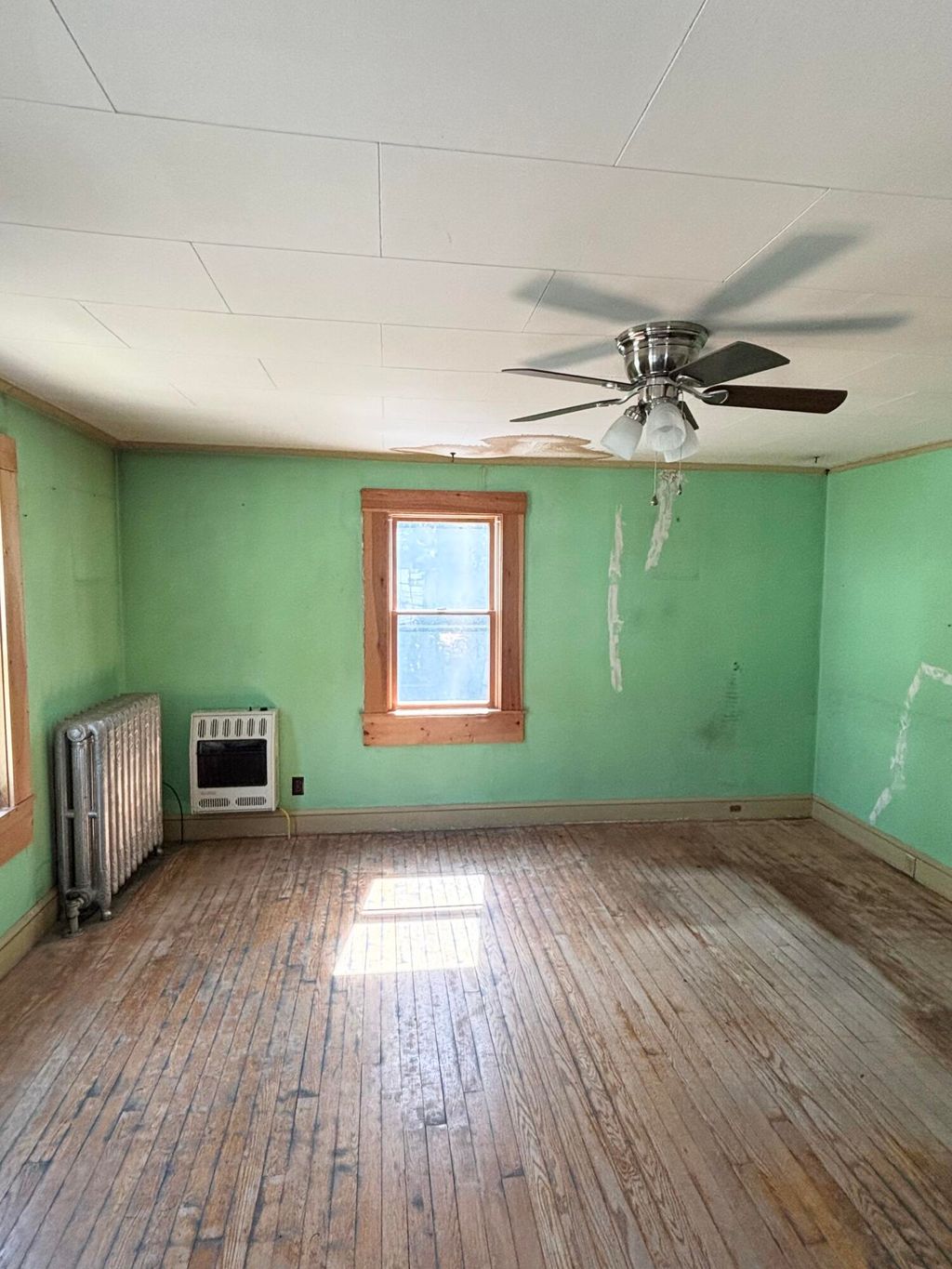 Photo of 159 S Main Street, Auburn, ME 04210 (MLS # 1637412)