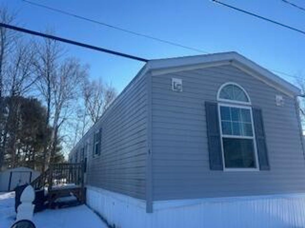 Photo of 6 Moon Avenue, Holden, ME 04429 (MLS # 1649980)