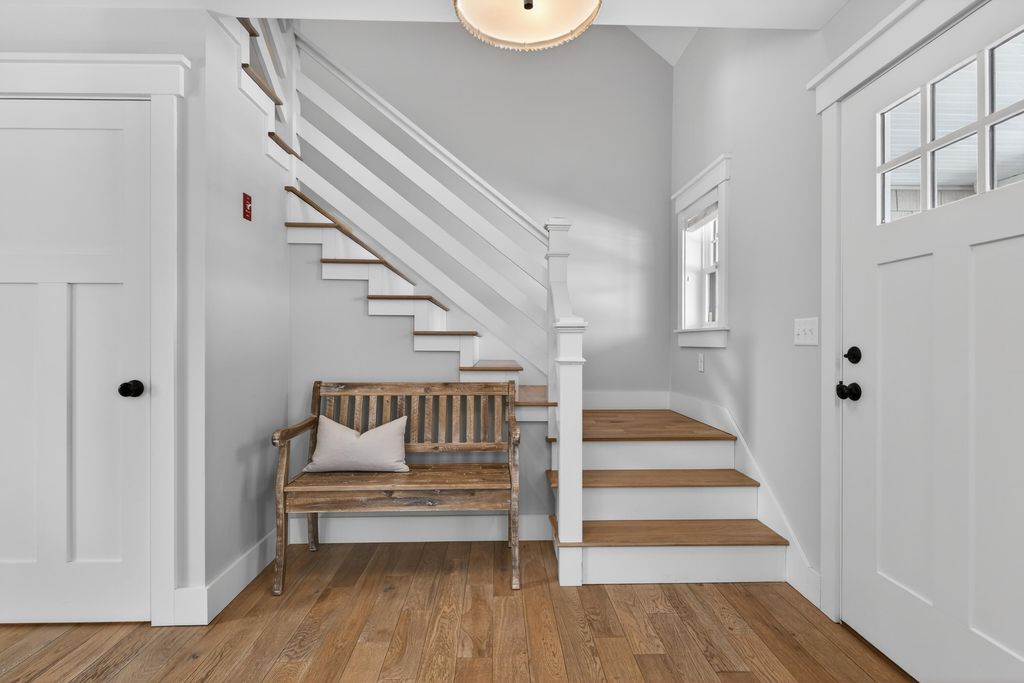 Photo of 2 Renee Road, Freeport, ME 04032 (MLS # 1653962)