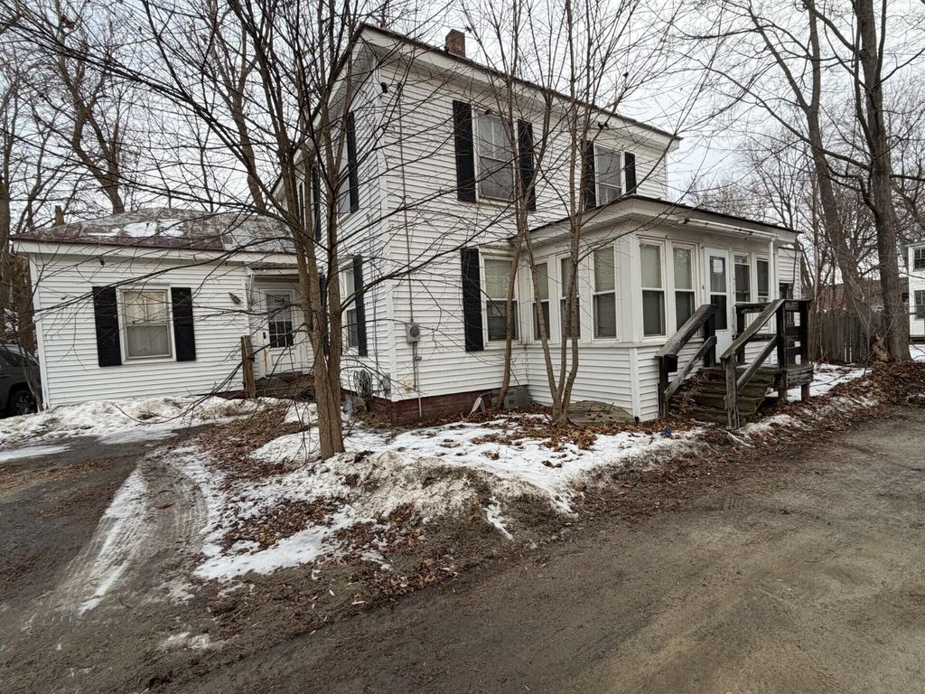 Photo of 4 Union Place, Waterville, ME 04901 (MLS # 1651544)