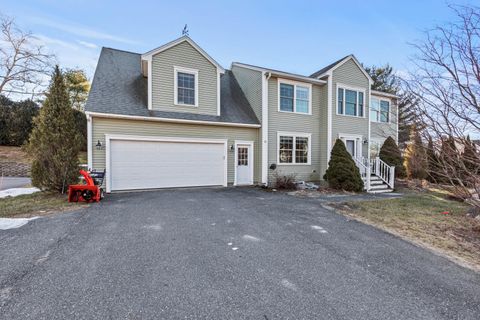 Photo of 9 Longview Drive, Portland, ME 04103 (MLS # 1647189)