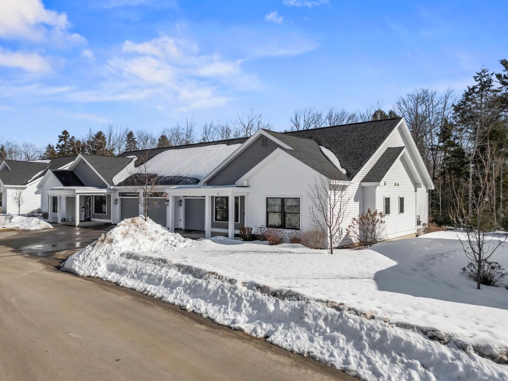 Photo of 19 Mill Commons Drive #19, Scarborough, ME 04074 (MLS # 1654013)