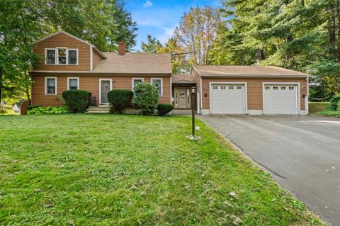 Photo of 5 Crestwood Drive, Westbrook, ME 04092 (MLS # 1646959)
