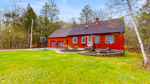 Photo of 38 Pamela Drive, Winthrop, ME 04364 (MLS # 1662225)
