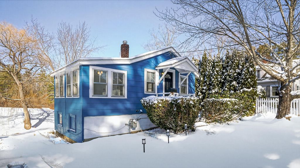 Photo of 1549 Westbrook Street, Portland, ME 04102 (MLS # 1644927)