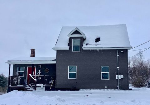 Photo of 38 Forest Avenue, Fort Fairfield, ME 04742 (MLS # 1649047)