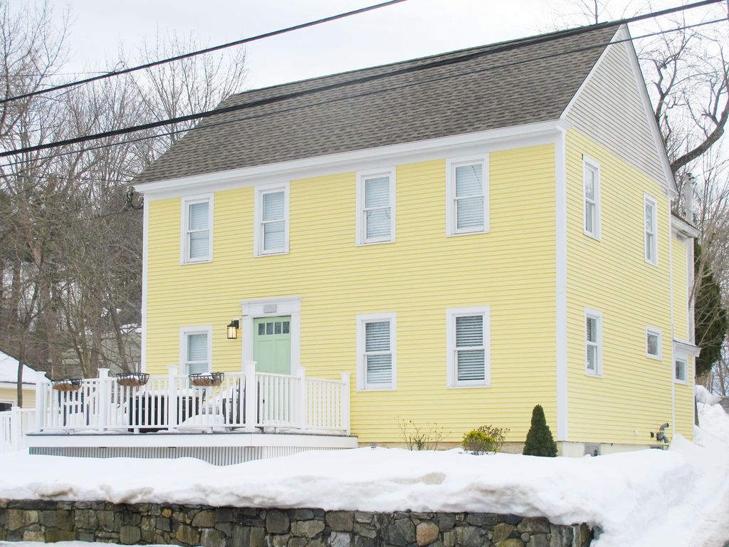 Photo of 281 York Street, York, ME 03909 (MLS # 1652401)