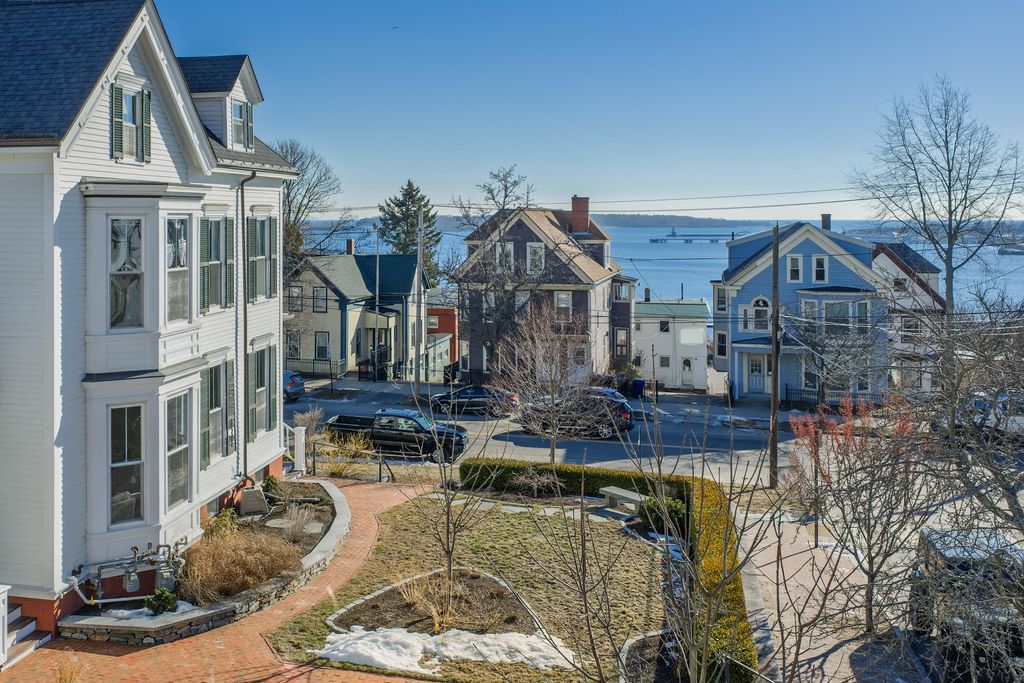 Photo of 22 Eastern Promenade #1, Portland, ME 04101 (MLS # 1649995)