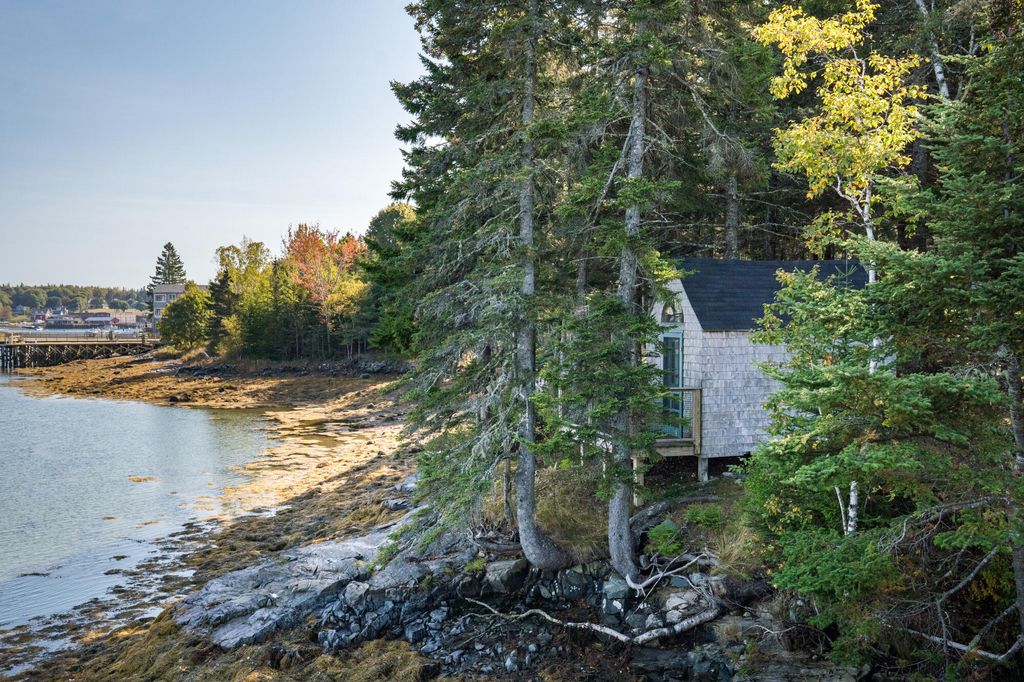 Photo of 17 Bayberry Lane, Tremont, ME 04612 (MLS # 1656039)