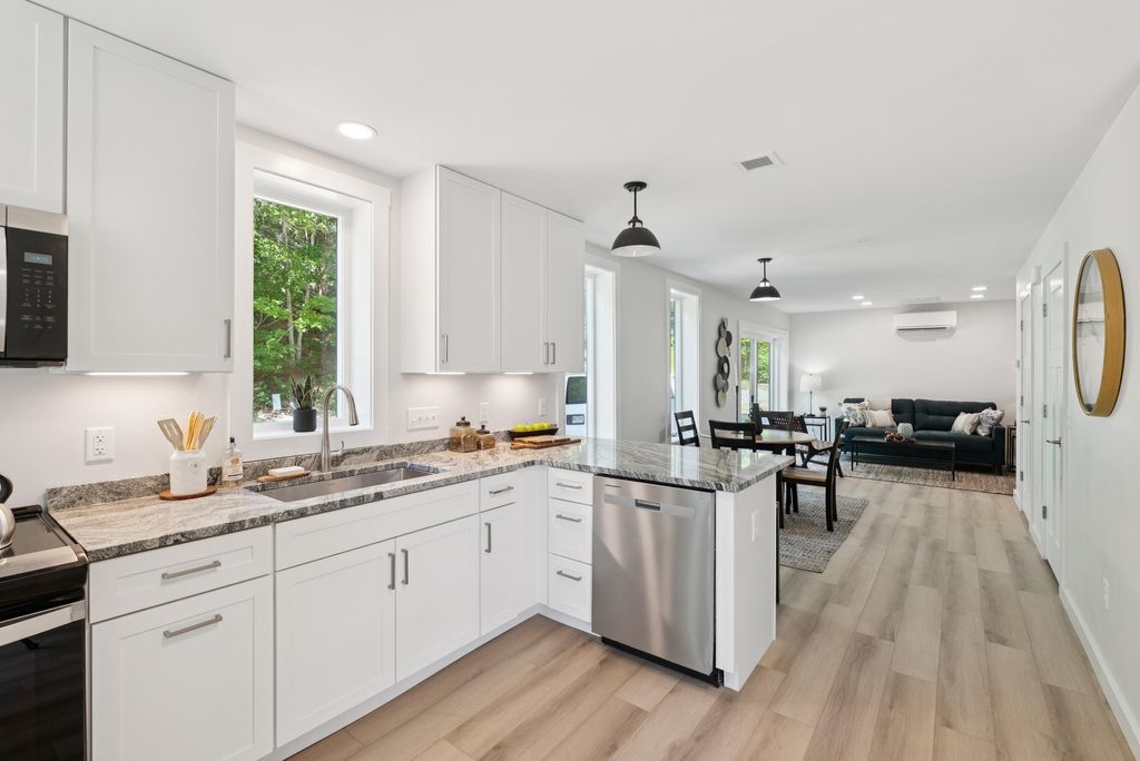 Photo of 16 Cedar Bend #16, Boothbay, ME 04537 (MLS # 1652527)