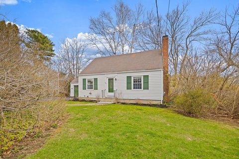 Photo of 17 US Route 1, Falmouth, ME 04105 (MLS # 1658947)
