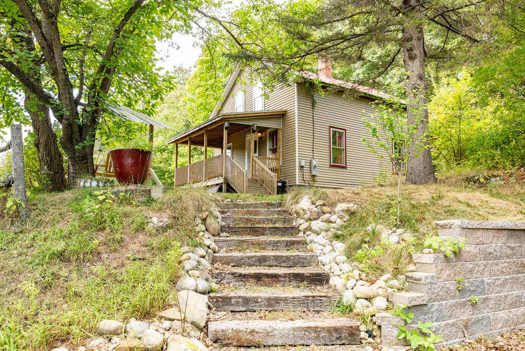 Photo of 45 Richards Avenue, Mexico, ME 04257 (MLS # 1643288)