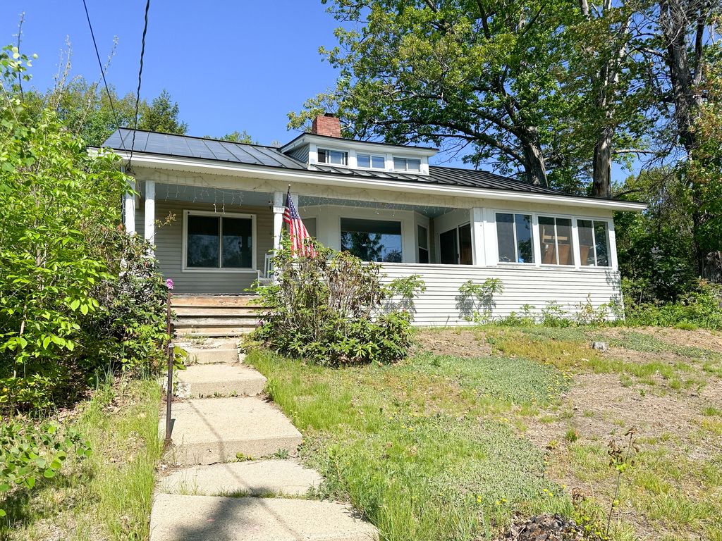 Photo of 660 Prospect Avenue, Rumford, ME 04276 (MLS # 1560640)