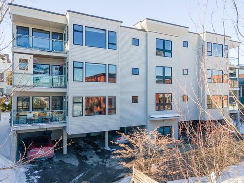 133 York Street 2B Portland ME 04101