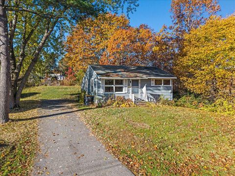 Photo of 6 Rose Hill Way, Scarborough, ME 04074 (MLS # 1642467)