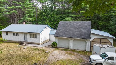 Photo of 21 Dillon Road, Harrison, ME 04040 (MLS # 1639936)