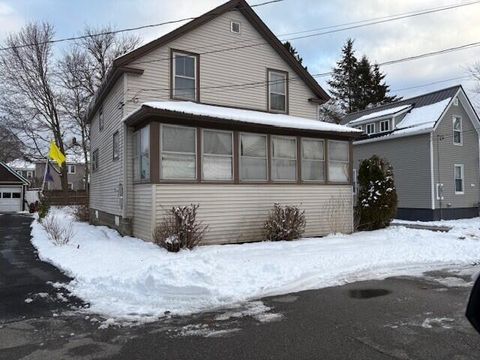 Photo of 27 Dexter Street, Bangor, ME 04401 (MLS # 1646011)