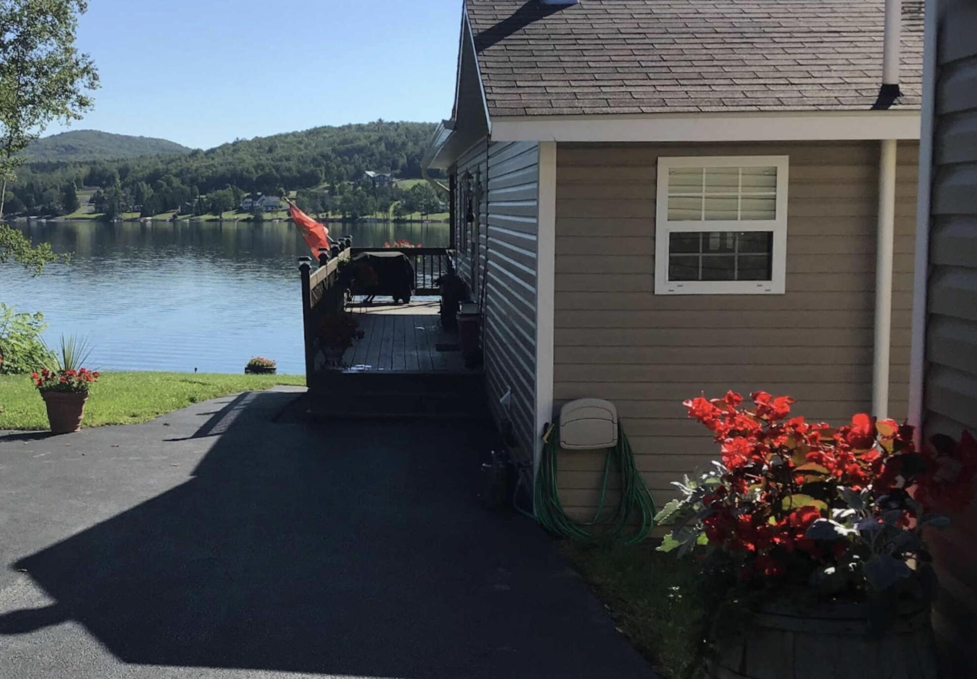 31 Pinette Lane