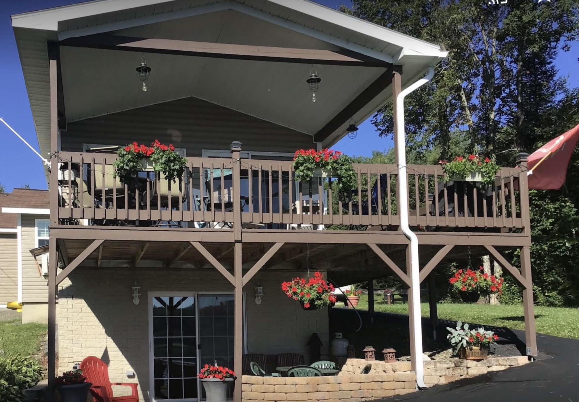 31 Pinette Lane
