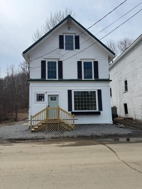 Photo of 17 Four Rod Road, Warren, ME 04864 (MLS # 1656762)