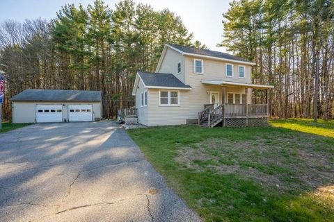 Photo of 284 Log Cabin Road, Arundel, ME 04046 (MLS # 1659775)