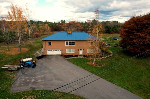 Photo of 448 Hunnewell Avenue, Pittsfield, ME 04967 (MLS # 1661238)