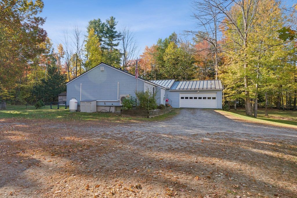 Photo of 71 Smithfield Road, Belgrade, ME 04917 (MLS # 1641445)