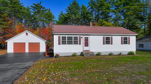 Photo of 12 Fairview Drive, Fryeburg, ME 04037 (MLS # 1642270)