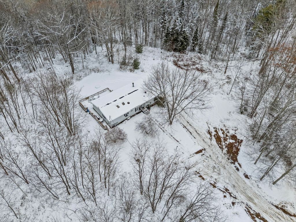 Photo of 784 E Pond Road, Nobleboro, ME 04555 (MLS # 1646521)