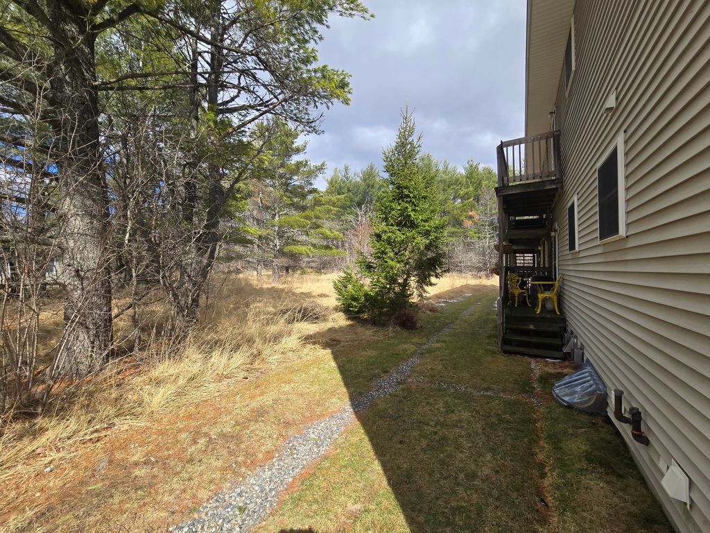 Photo of 69 Fieldstone #3, Bangor, ME 04401 (MLS # 1654594)