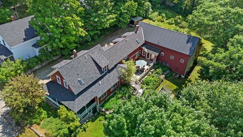 Photo of 16 Park Street, Bethel, ME 04217 (MLS # 1598070) Photo of 16 Park Street, Bethel, ME 04217 (MLS # 1598070)