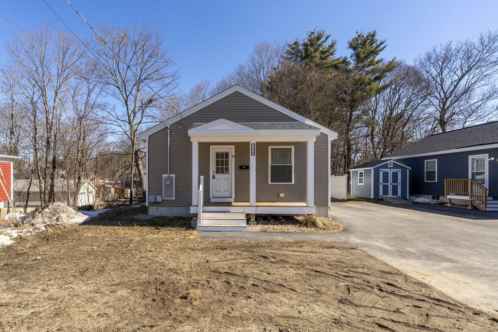 Photo of 598 Main Street, Sanford, ME 04083 (MLS # 1654618)