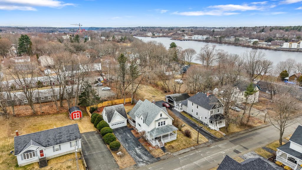 Photo of 17 Grove Street, Brewer, ME 04412 (MLS # 1656109)