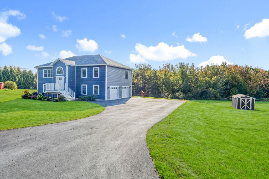 Photo of 1197 Western Avenue, Hampden, ME 04444 (MLS # 1649190)