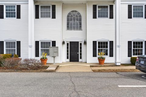 Photo of 1 Brickyard Lane #DD, York, ME 03909 (MLS # 1655928)