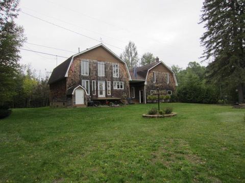MLS: 1616481