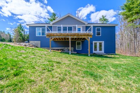 Photo of 21 Overlook Drive, Norway, ME 04268 (MLS # 1658822)