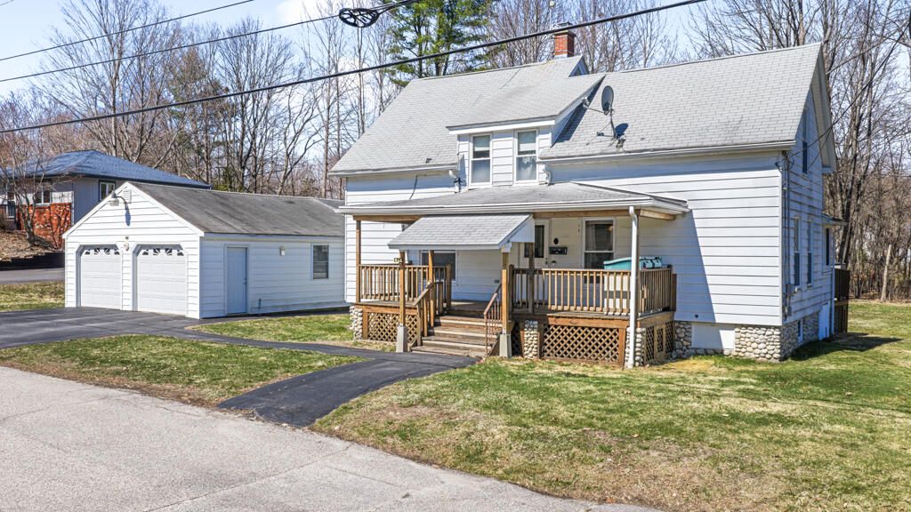 Photo of 80 Stevens Street, Lewiston, ME 04240 (MLS # 1658145)