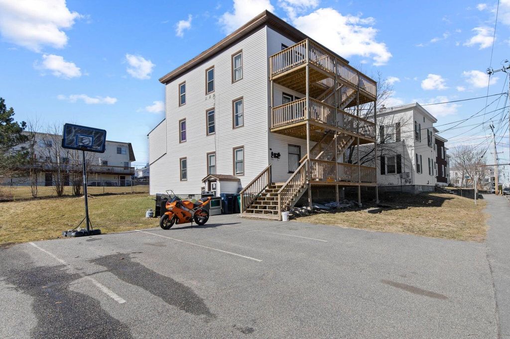 Photo of 170 Cleaves Street, Biddeford, ME 04005 (MLS # 1652430)