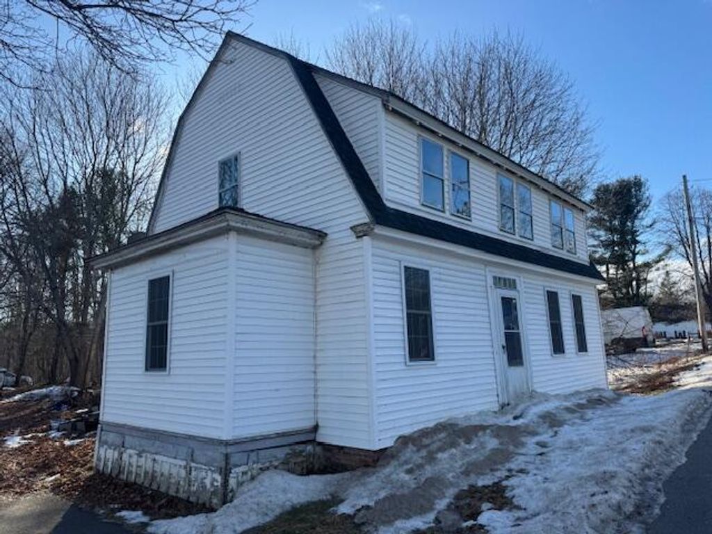 Photo of 17 Kennebec Road, Hampden, ME 04444 (MLS # 1649598)