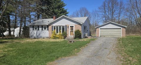 Photo of 8 Crescent Street, Brewer, ME 04412 (MLS # 1648988)