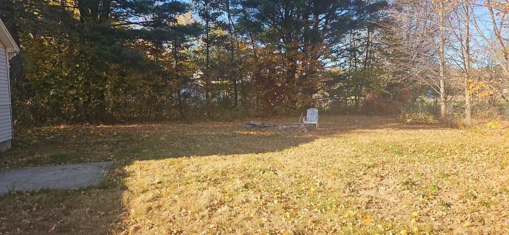 Photo of 8 Crescent Street, Brewer, ME 04412 (MLS # 1648988)