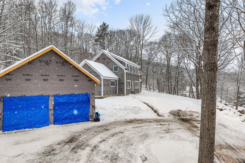 Photo of 101 Gurney Street, Rockport, ME 04856 (MLS # 1652610)