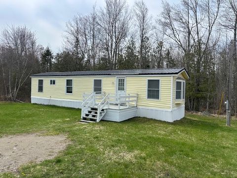 Photo of 1 Hammond Drive, Belfast, ME 04915 (MLS # 1661022)