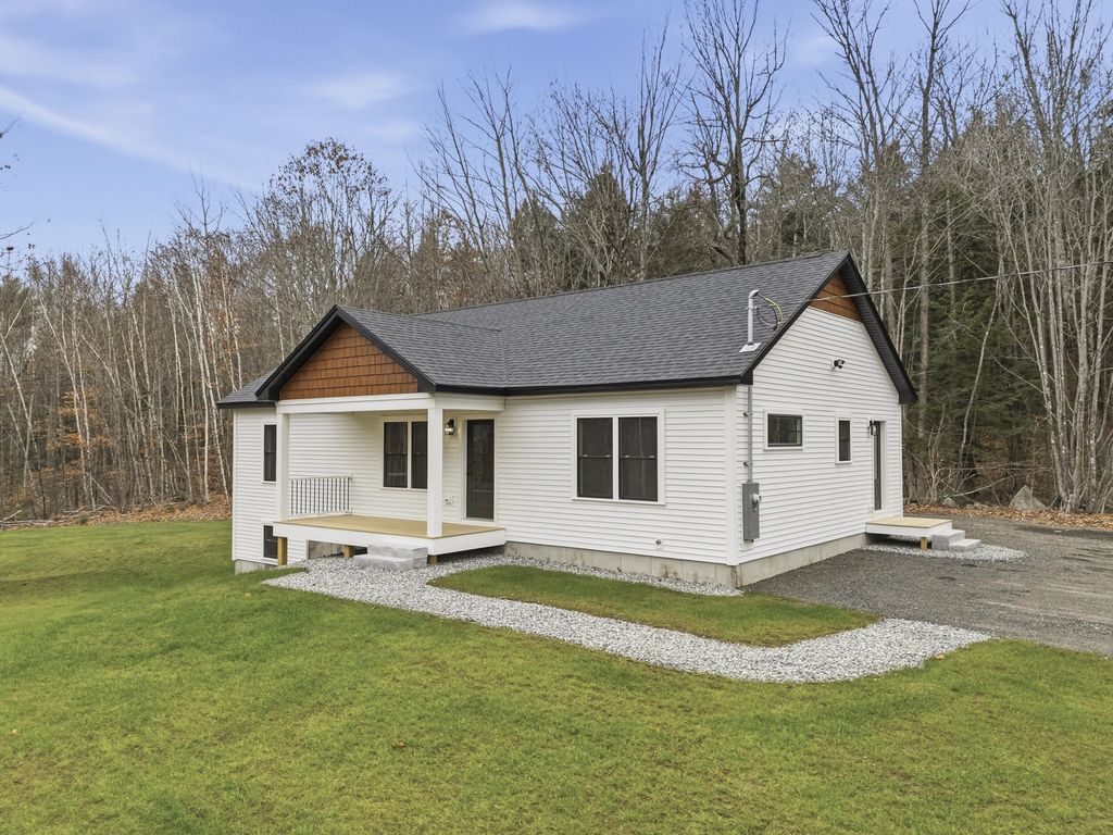 Photo of 2 Kindred Lane, Bridgton, ME 04009 (MLS # 1644419)